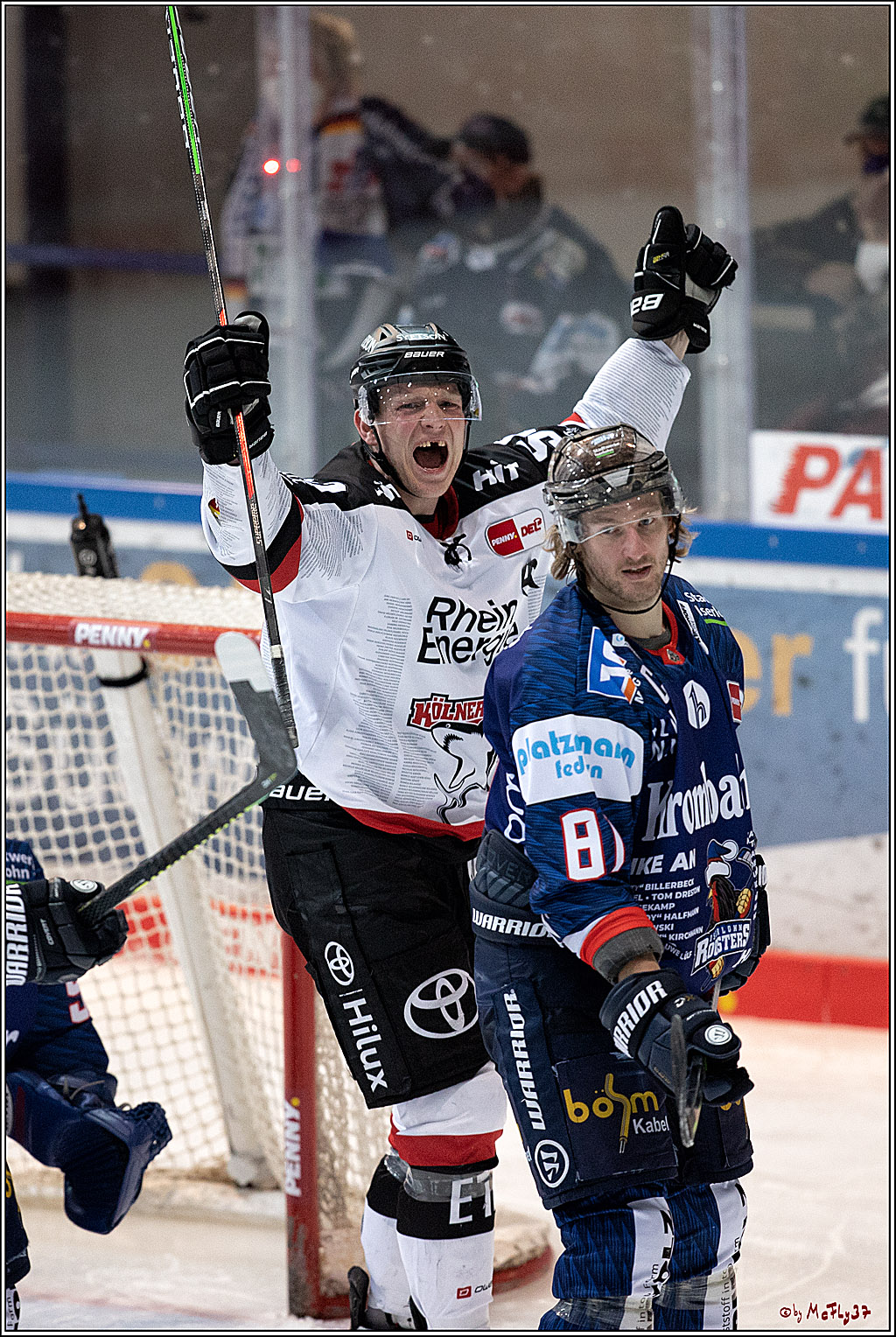 PENNY DEL;  Iserlohn Roosters - Koelner Haie; Koeln, 05.12.2021
